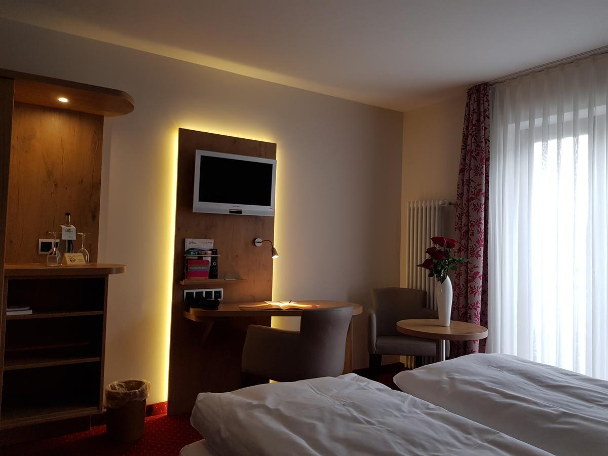Auszeit Am Park Hotel Bad Durkheim Bagian luar foto
